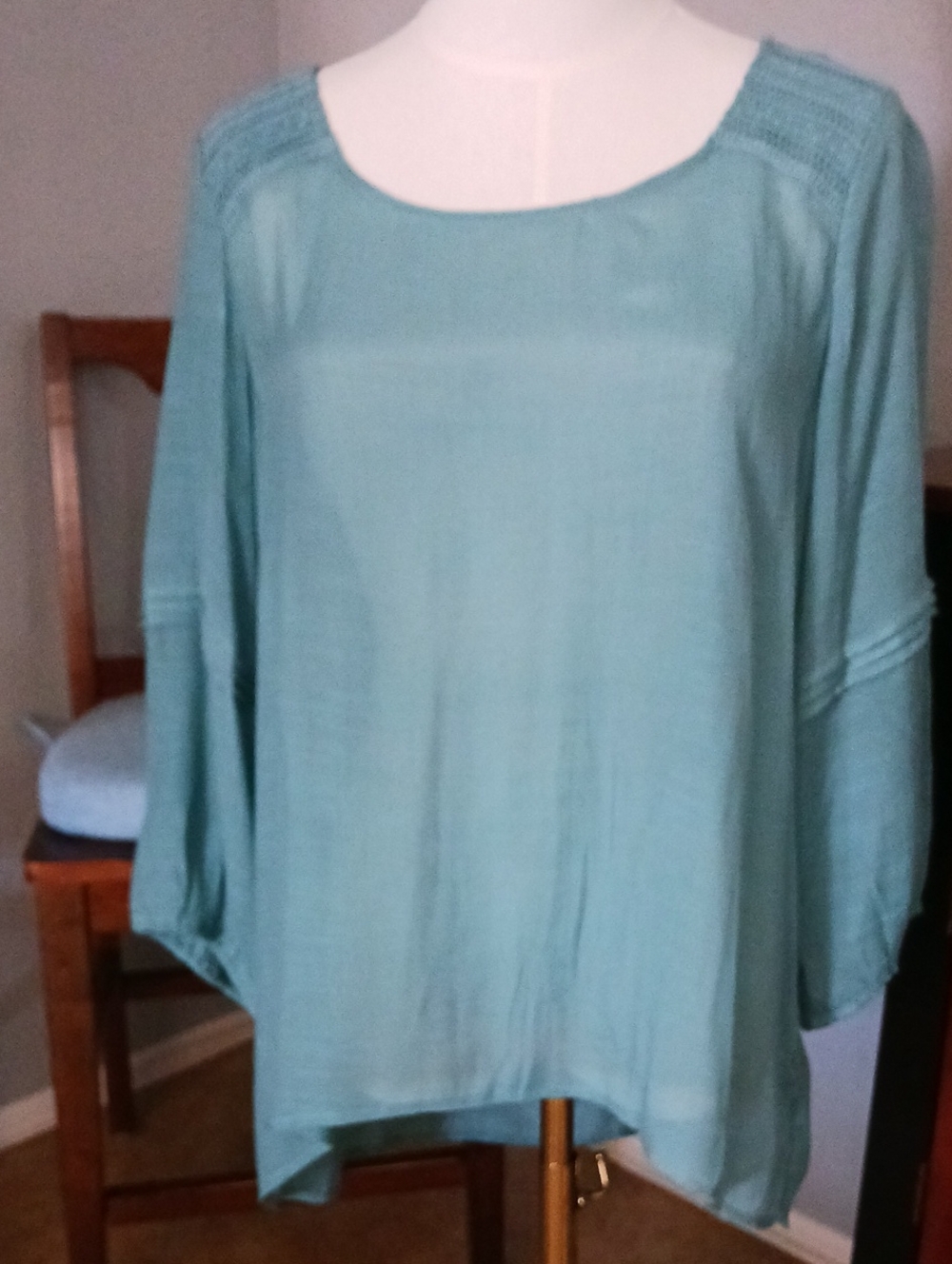 Hope & Harlow- Light Teal Women's 3/4 Sleeve Peasant Top